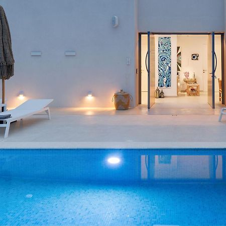 Anemolethe Aparthotel Kímolos Buitenkant foto